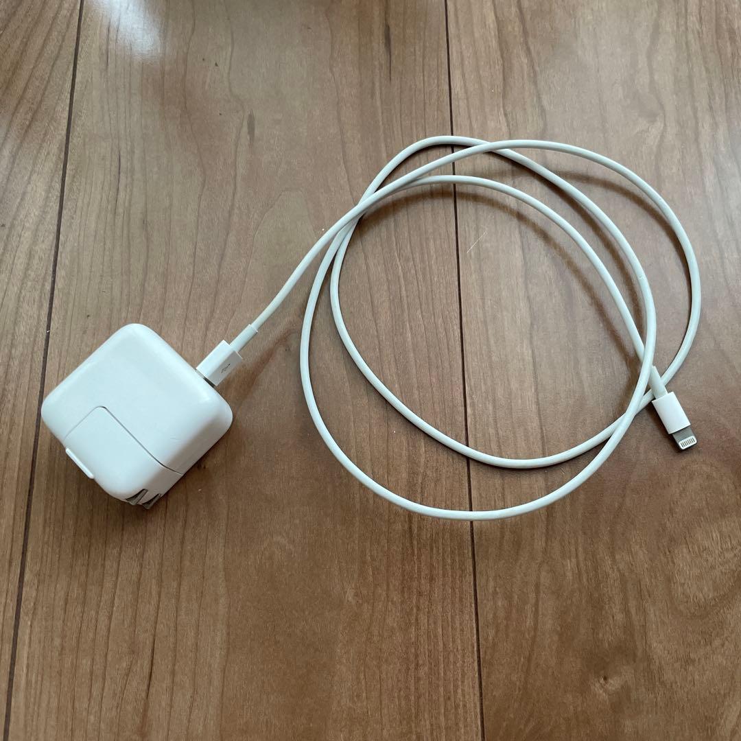 Apple iPad Air シルバー 128GB