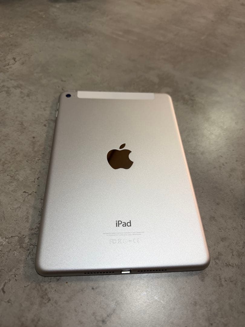 iPad mini 第4世代 WIFI 16GB