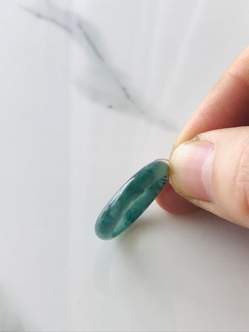 [R300-099］翡翠　くりぬき　リング　天然石　一点物　グアテマラ産　17号