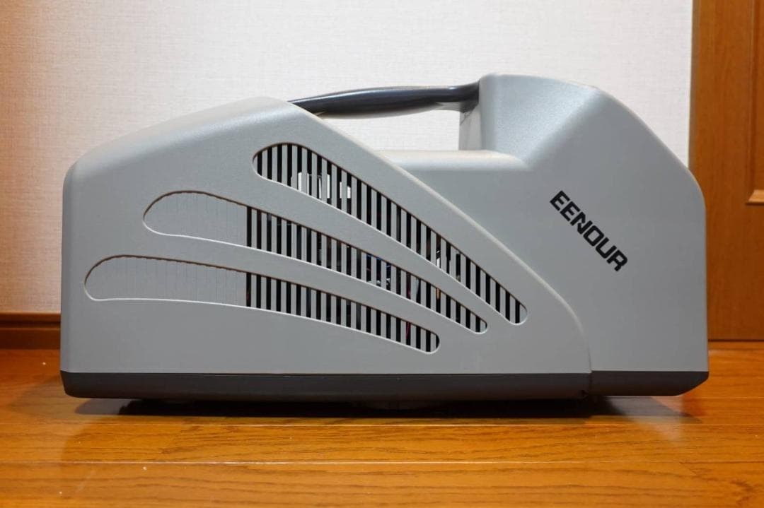 インテリアに映えるオシャレなステンドグラスランプ