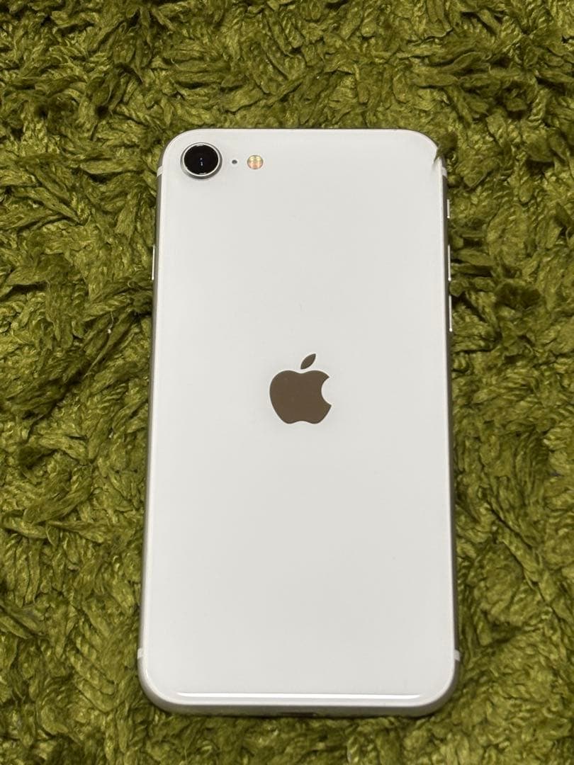 Apple iPhone SE (第2世代) ホワイト 箱付き