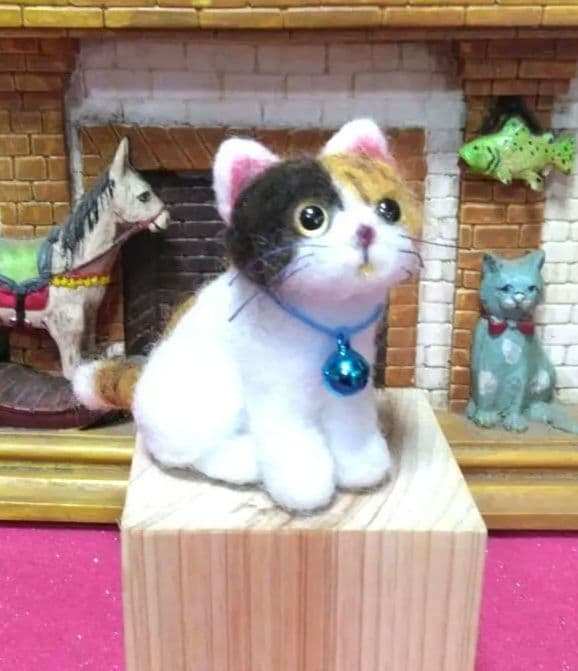 ＊にゃんこ＊小さなはちわれ猫ちゃん