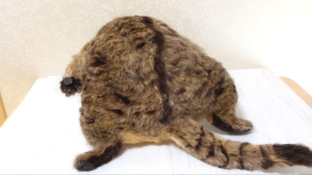 羊毛フェルト　猫　(キジトラ)