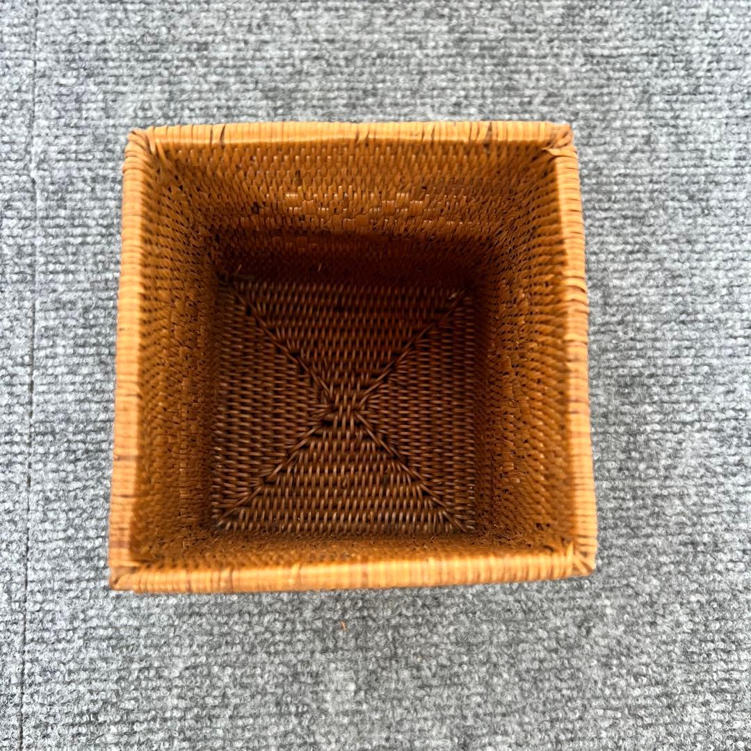 アタ　雑貨　収納カゴ　小物