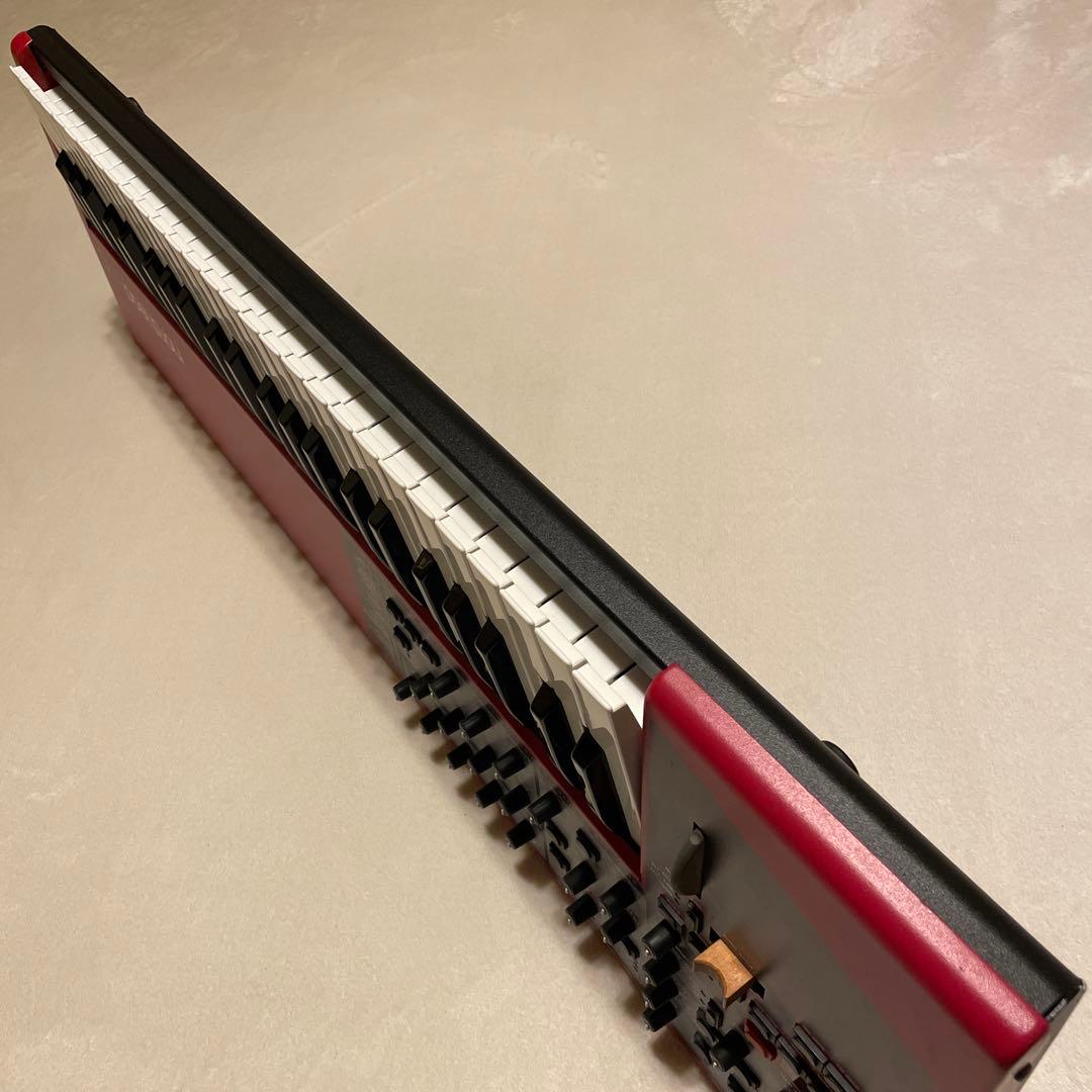 Clavia Nord Lead 2X 49鍵 バーチャルアナログシンセサイザー