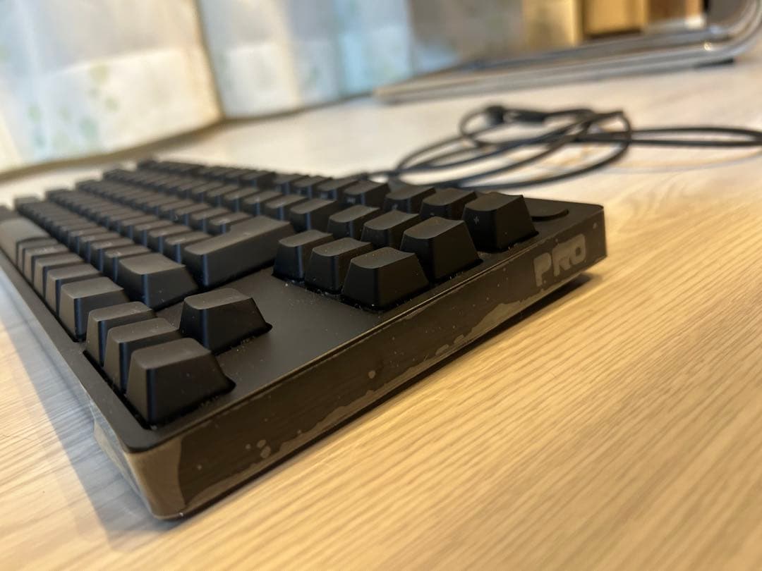 Logitech PRO 有線キーボード ブラック