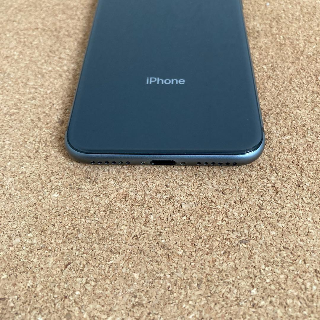 943【早い者勝ち】iPhone8 64GB SIMフリー☆