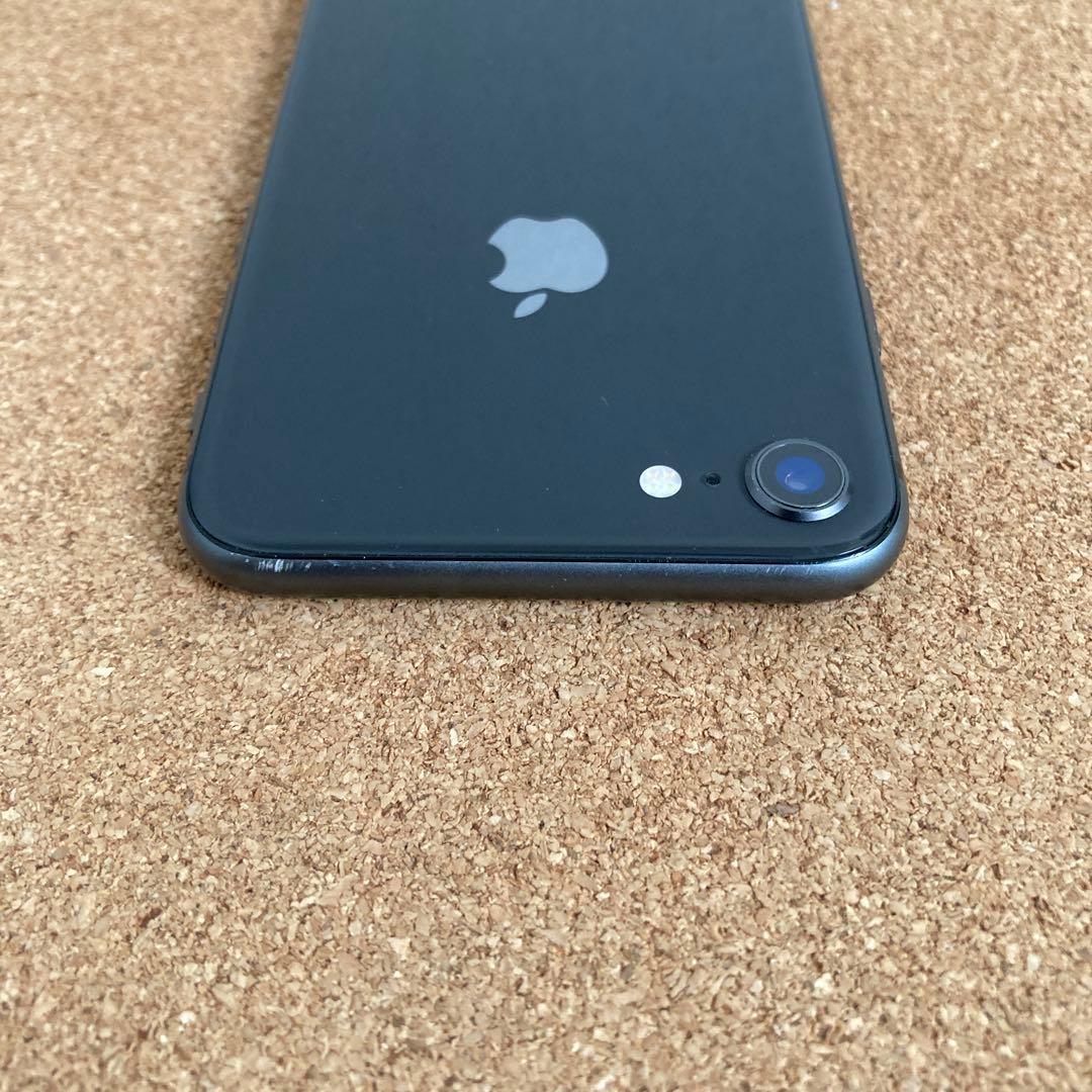 943【早い者勝ち】iPhone8 64GB SIMフリー☆