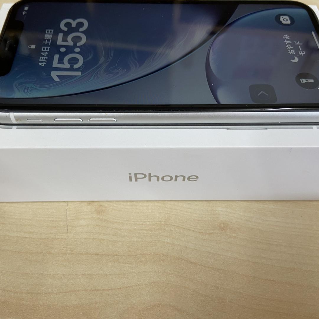 Apple iPhone XR 64GB ホワイト 本体 +イヤホン