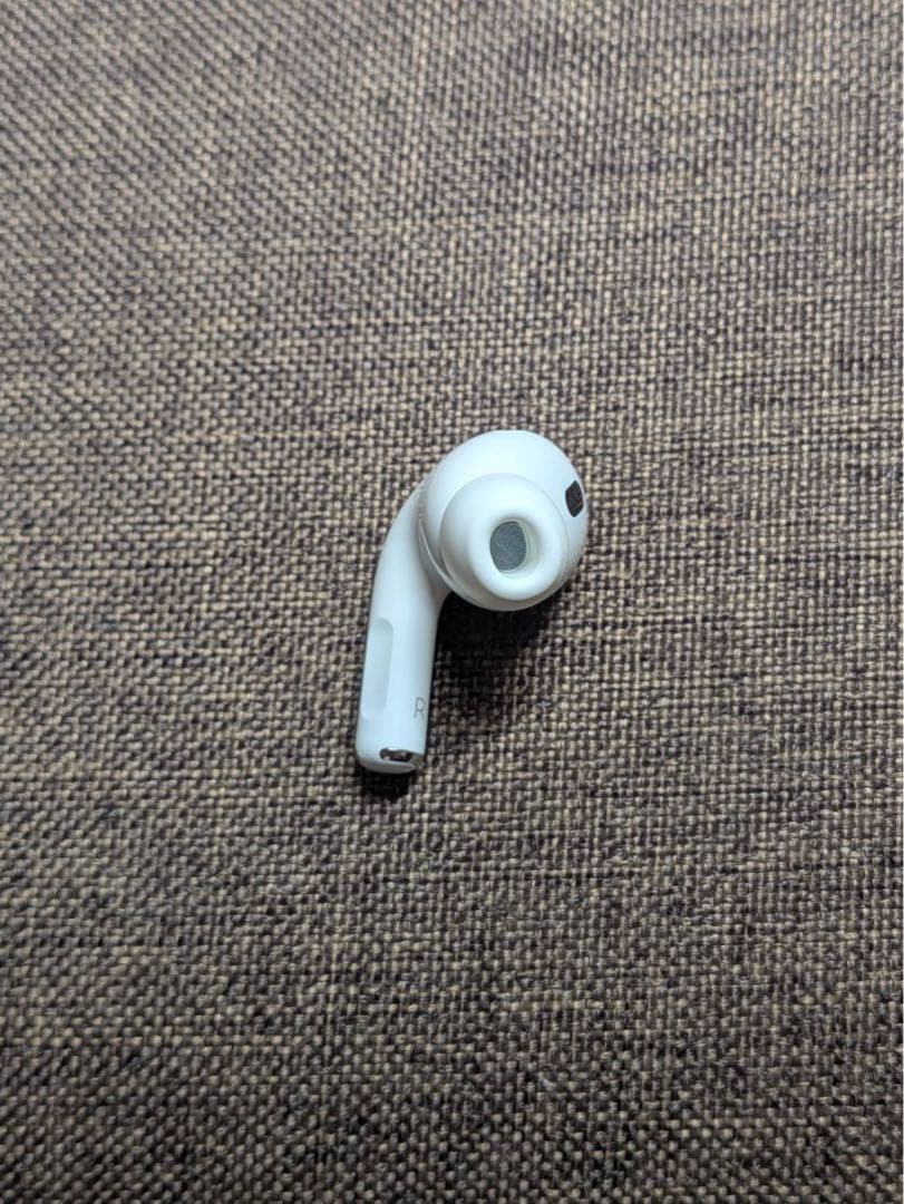 右耳 Apple AirPods Pro 第2世代 正規品 片耳1189