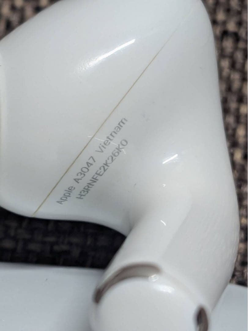 右耳 Apple AirPods Pro 第2世代 正規品 片耳1189