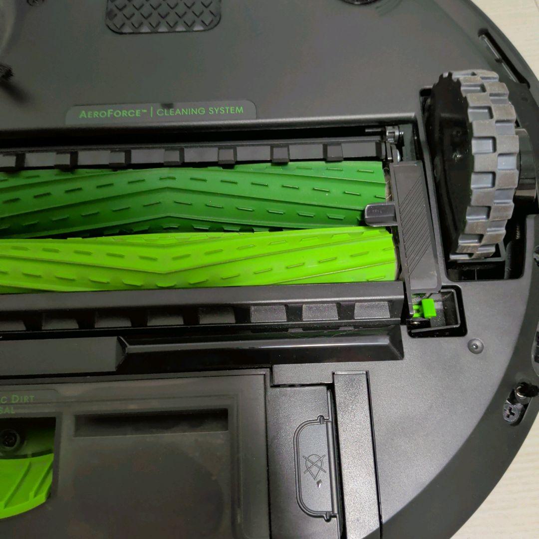 【美品】iRobot Roomba ルンバ J7+ ロボット掃除機