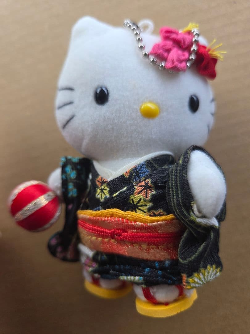 ハローキティ 着物 マスコット