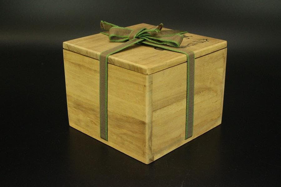 茶道具 赤楽 太郎冠者茶碗 祥悦造 箱入 美品(メ979)