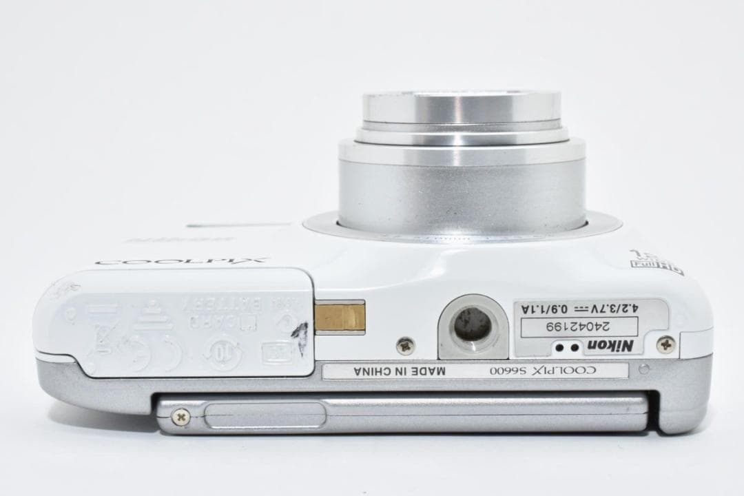 Nikon ニコン COOLPIX S6600 コンパクトデジタルカメラ
