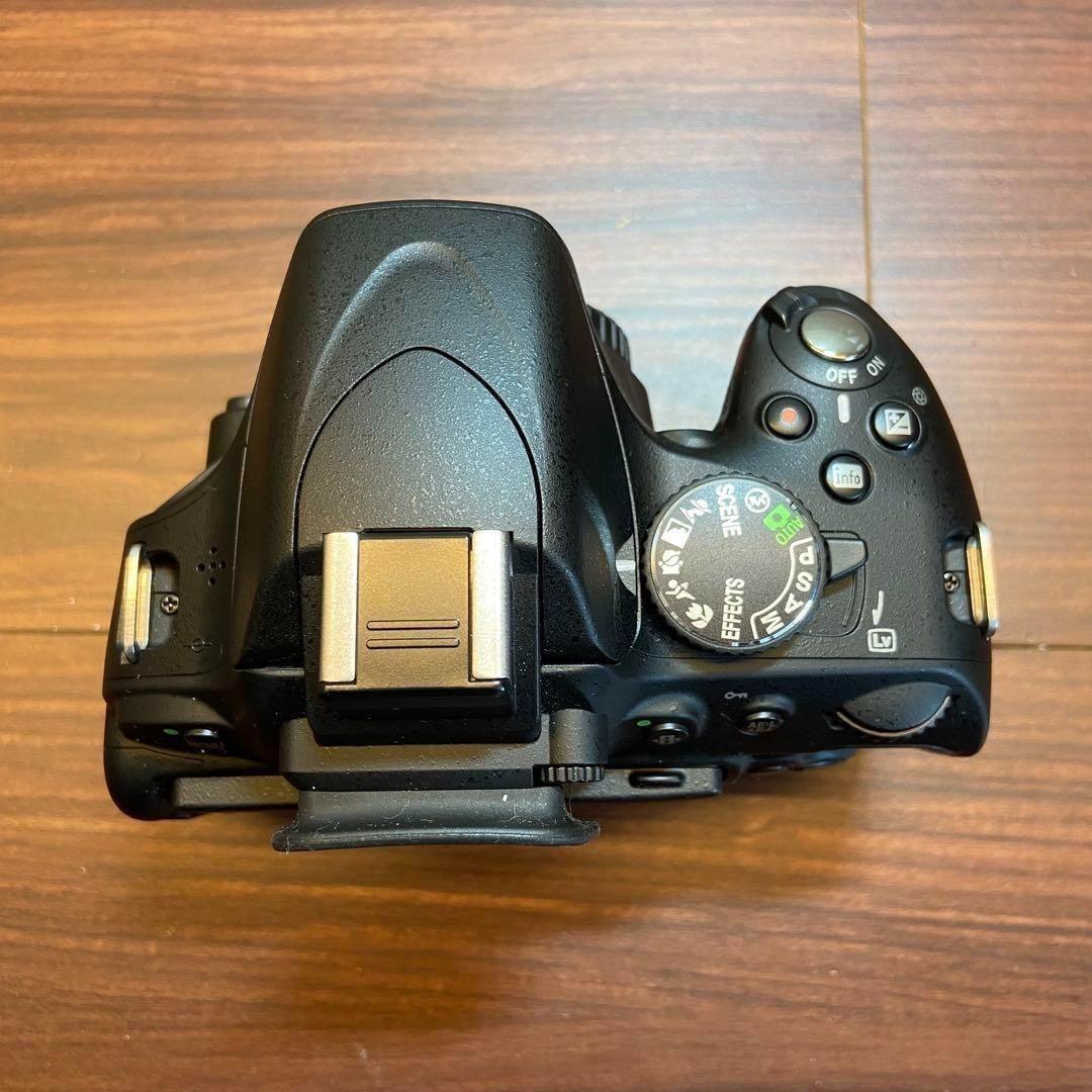 Nikon D5100 ダブルズームキット 一眼レフ ほぼ新品 3385