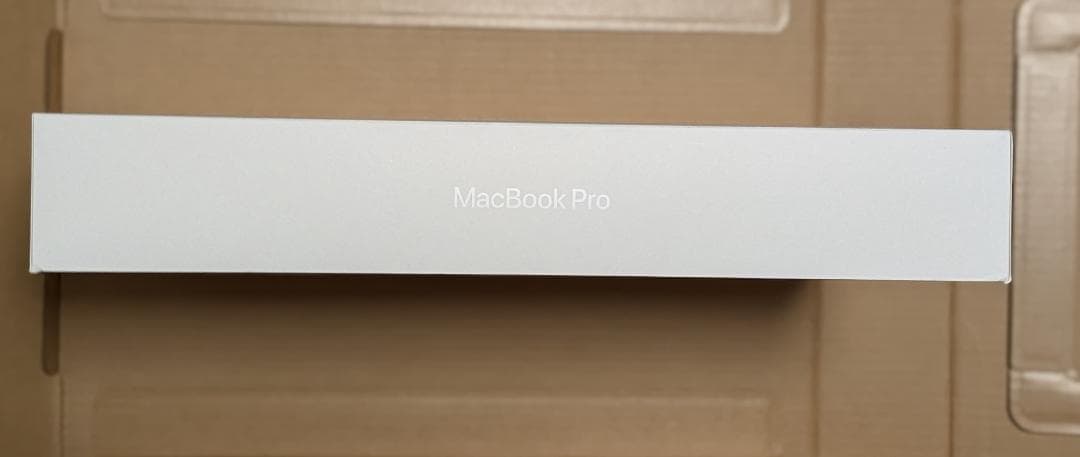 新品未開封 MacBook Pro 16.2 MRW73J/A メモリ36GB
