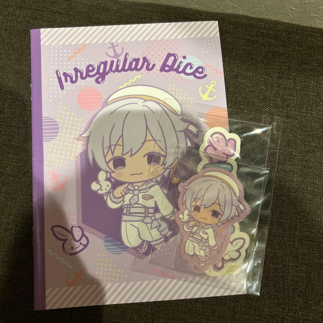 ぬいぐるみとポーチ、ノートセット