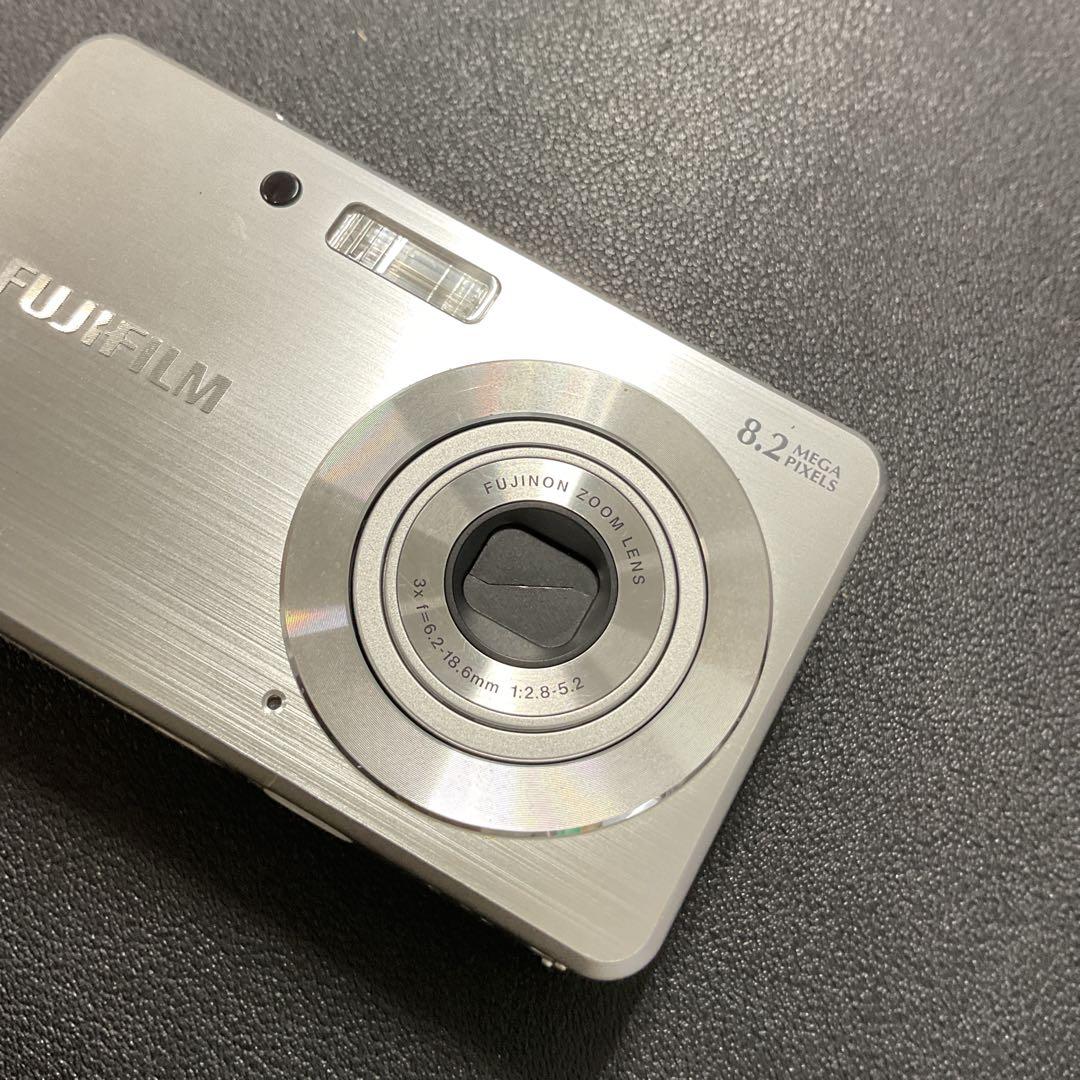 Y301 Fujifilm FinePix J10 8.2メガピクセル　カメラ