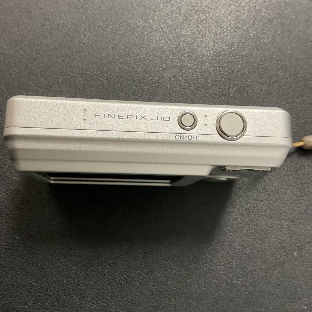 Y301 Fujifilm FinePix J10 8.2メガピクセル　カメラ