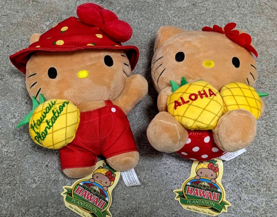 新品未使用ハワイアンスタイル ハローキティ ぬいぐるみ