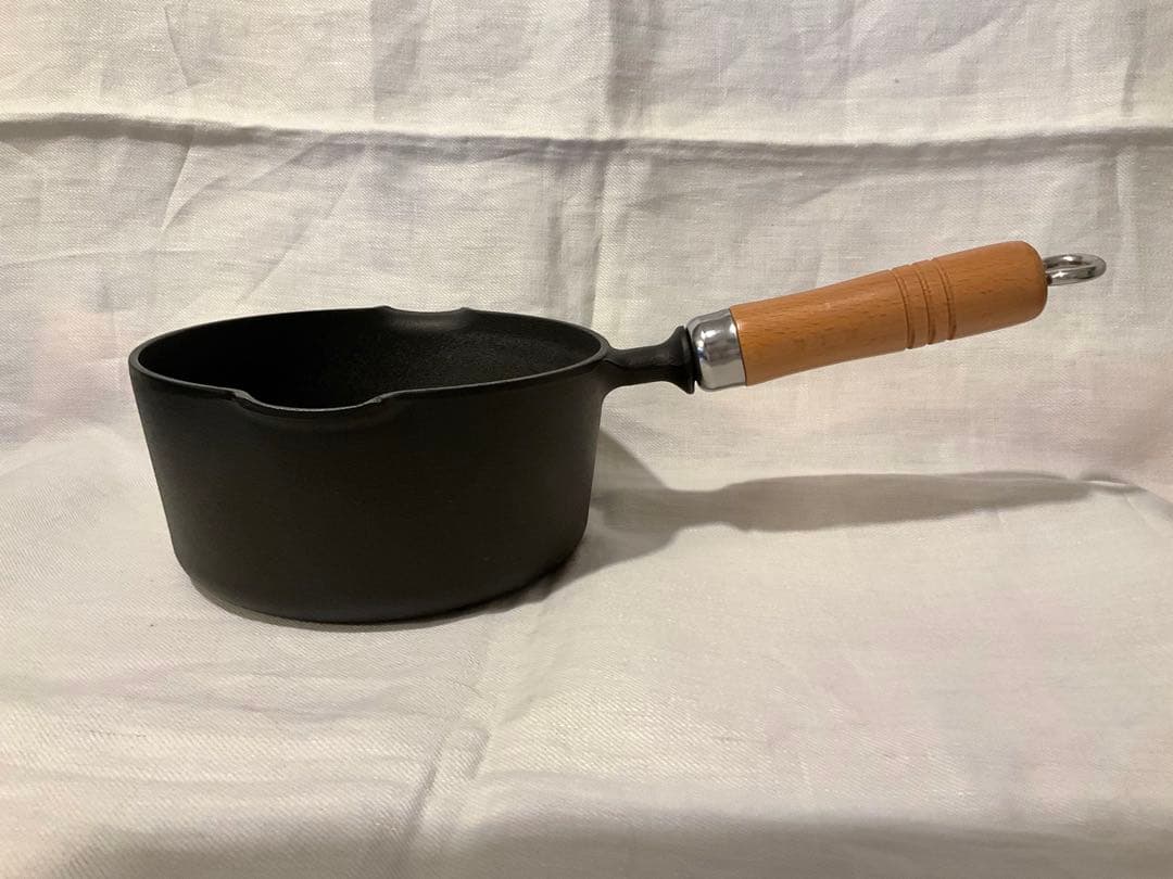 南部鉄器　片手鍋 木柄ハンドル