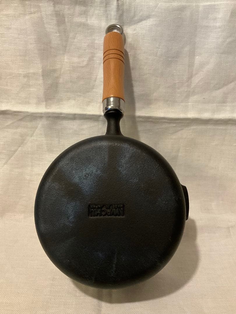 南部鉄器　片手鍋 木柄ハンドル