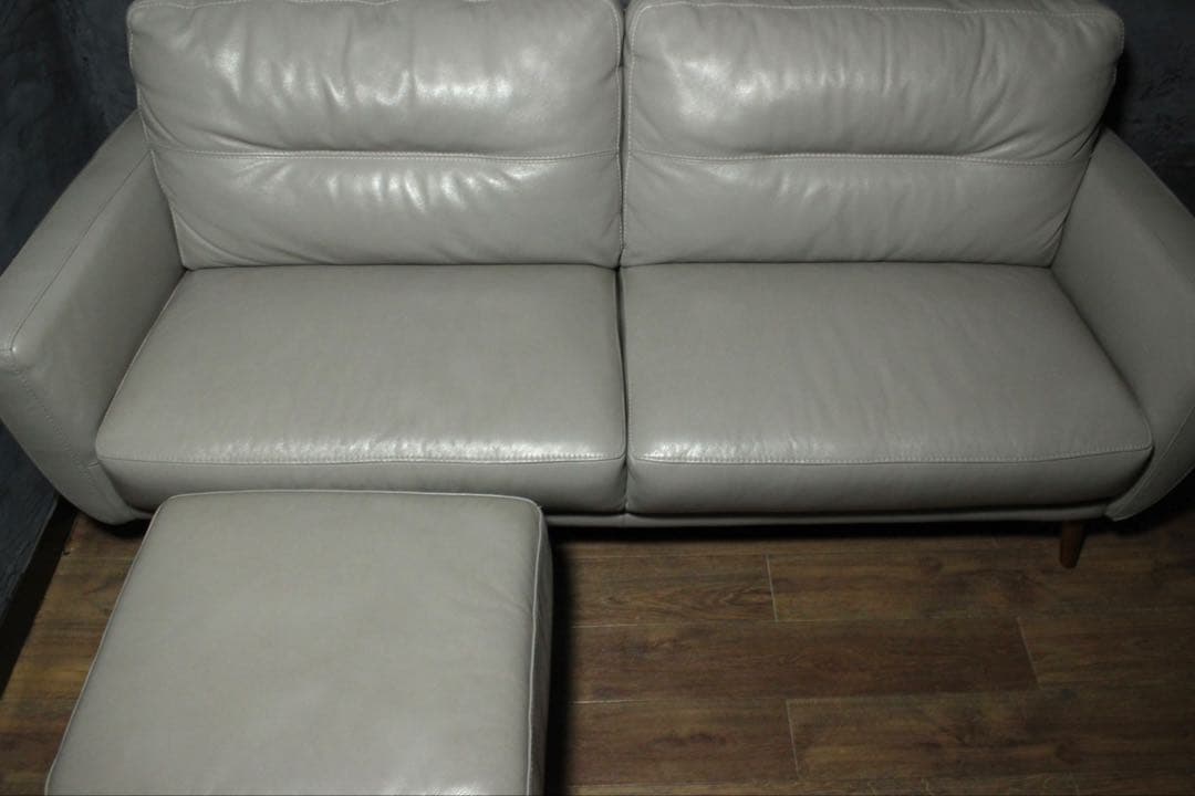 首都圏送無料〜IDC OTSUKA L/S 30万本革3人掛けソファ　オットマン