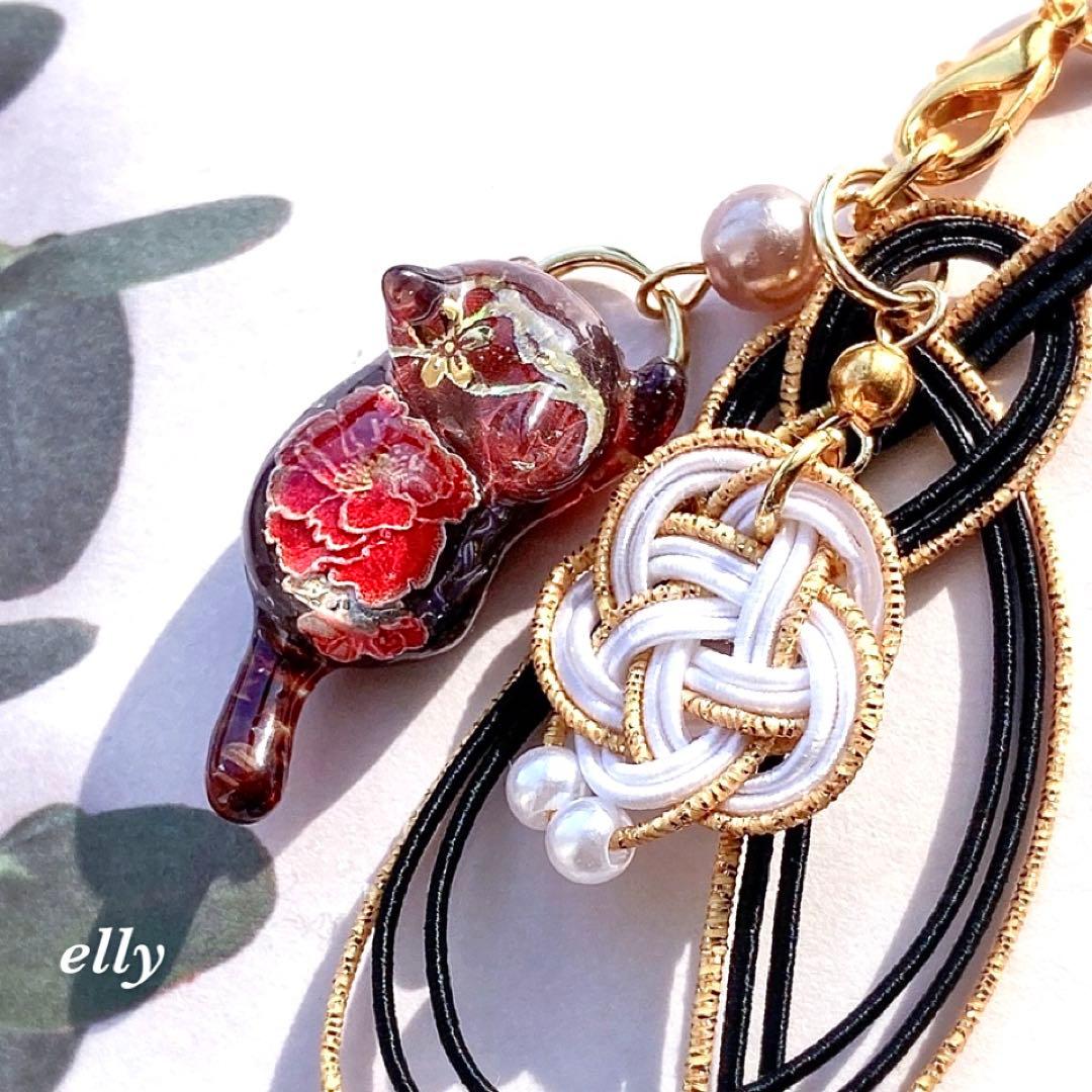 【ゼロ様】1610.天然石　琉球ガラス　光る雪　じゃれ猫　レジン　チャーム