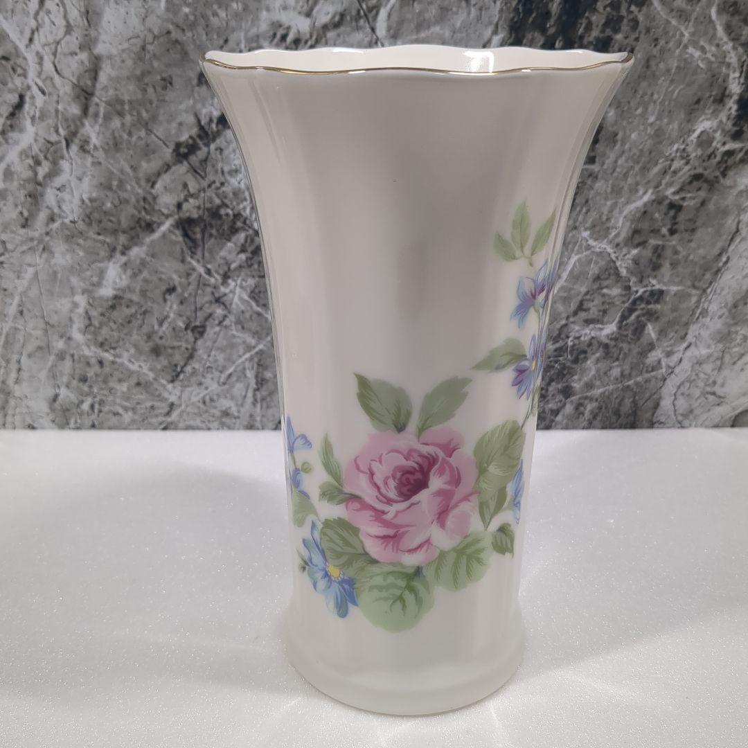 VIENNA HOUSE 花瓶・一輪挿し 2個セット 陶磁器