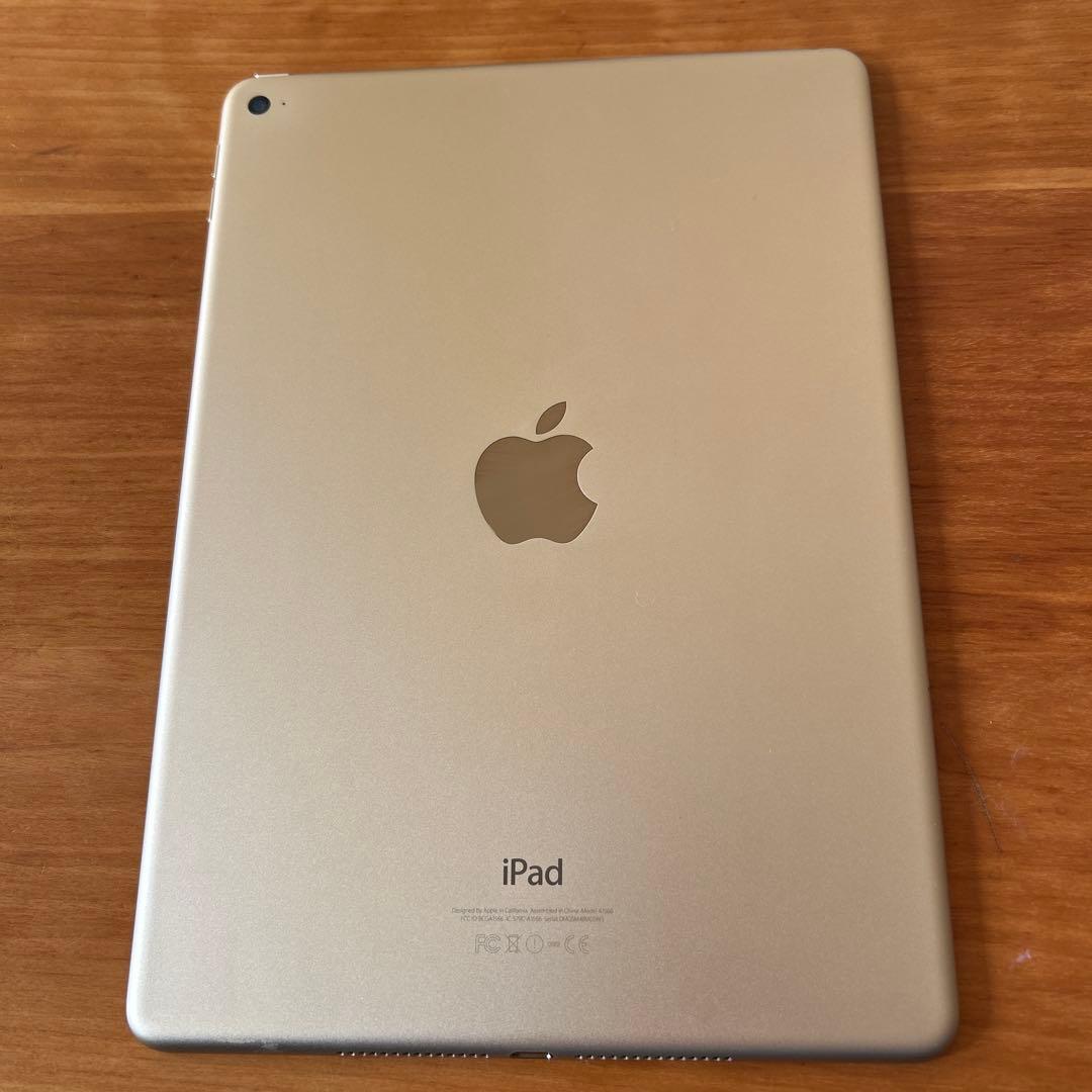【めろん】Apple iPad Air 2 128GBゴールド 本体