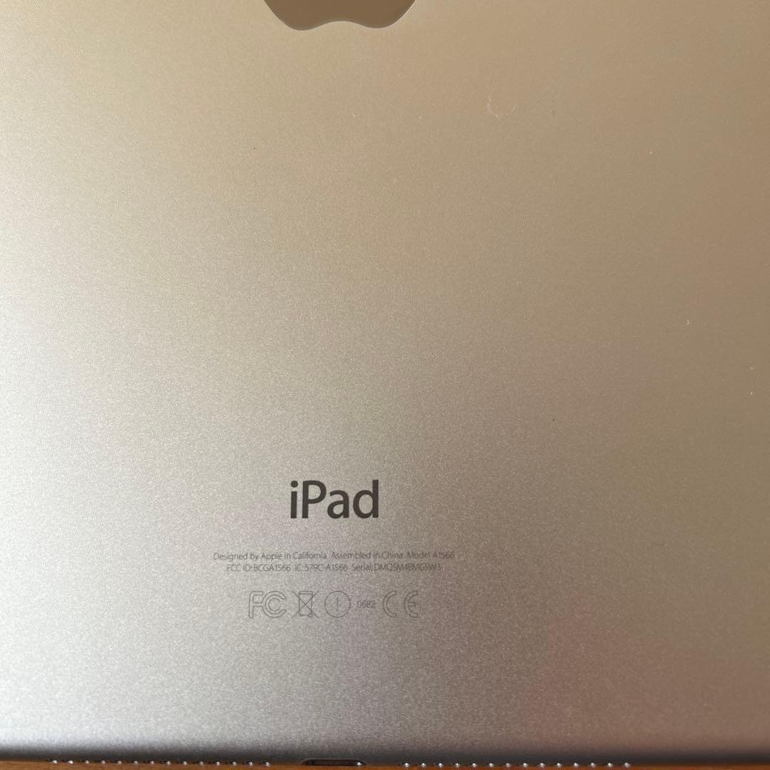 【めろん】Apple iPad Air 2 128GBゴールド 本体