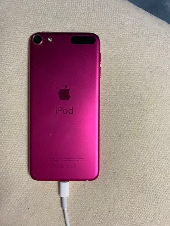 ポータブルプレーヤー iPod touch 16GB