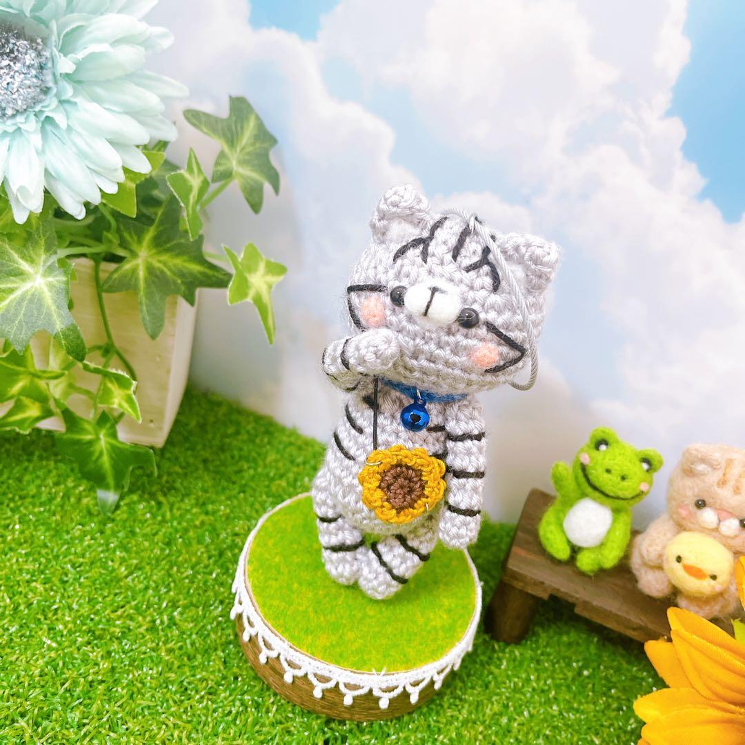 羊毛フェルト　ネコちゃん　サバトラ猫ちゃん　夏　置物　こりさま専用ページ