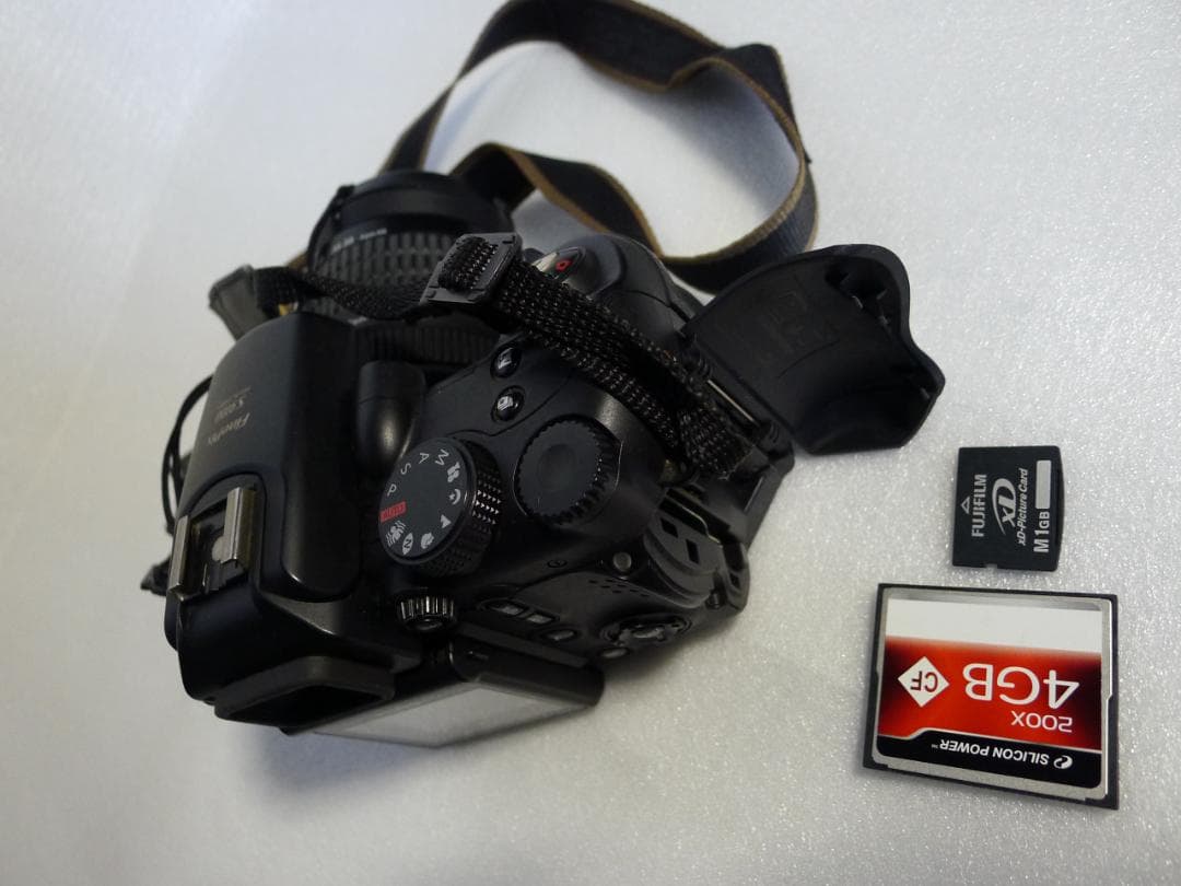 Fujifilm FinePix S9100 デジタルカメラ