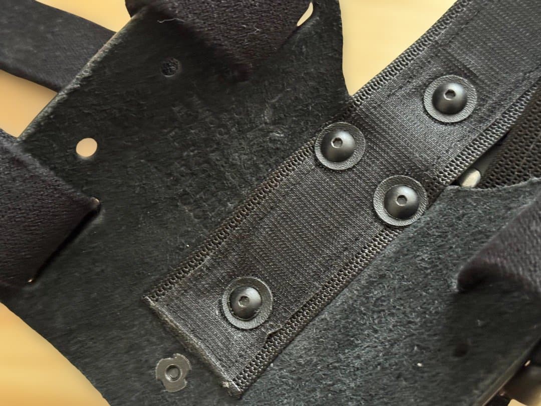 実物美品 Safariland 6004 -83 GLOCK17/22用 左用