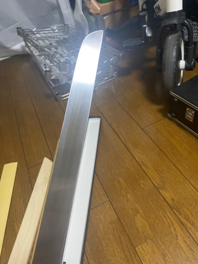 池田辰男 堺正行作 白二鋼 先丸　本焼包丁　刃渡り尺一　箱　鞘付き　波紋あり