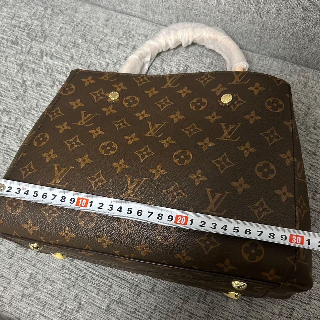 未使用LOUIS VUITTONノベルティトートバッグ　ショルダー付き