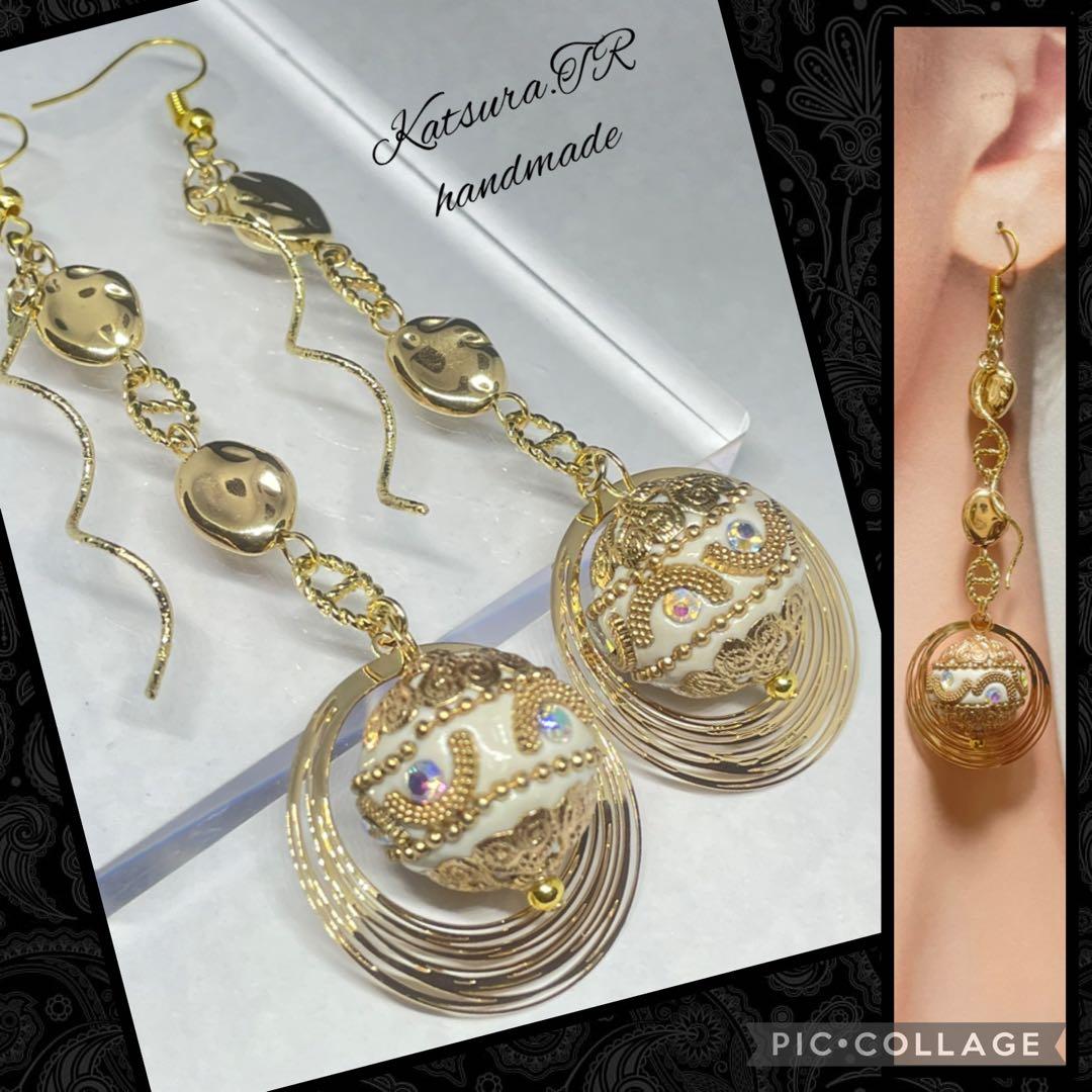 No.1132 クリームアジアンボールのロングピアス　オリエンタル　大ぶり