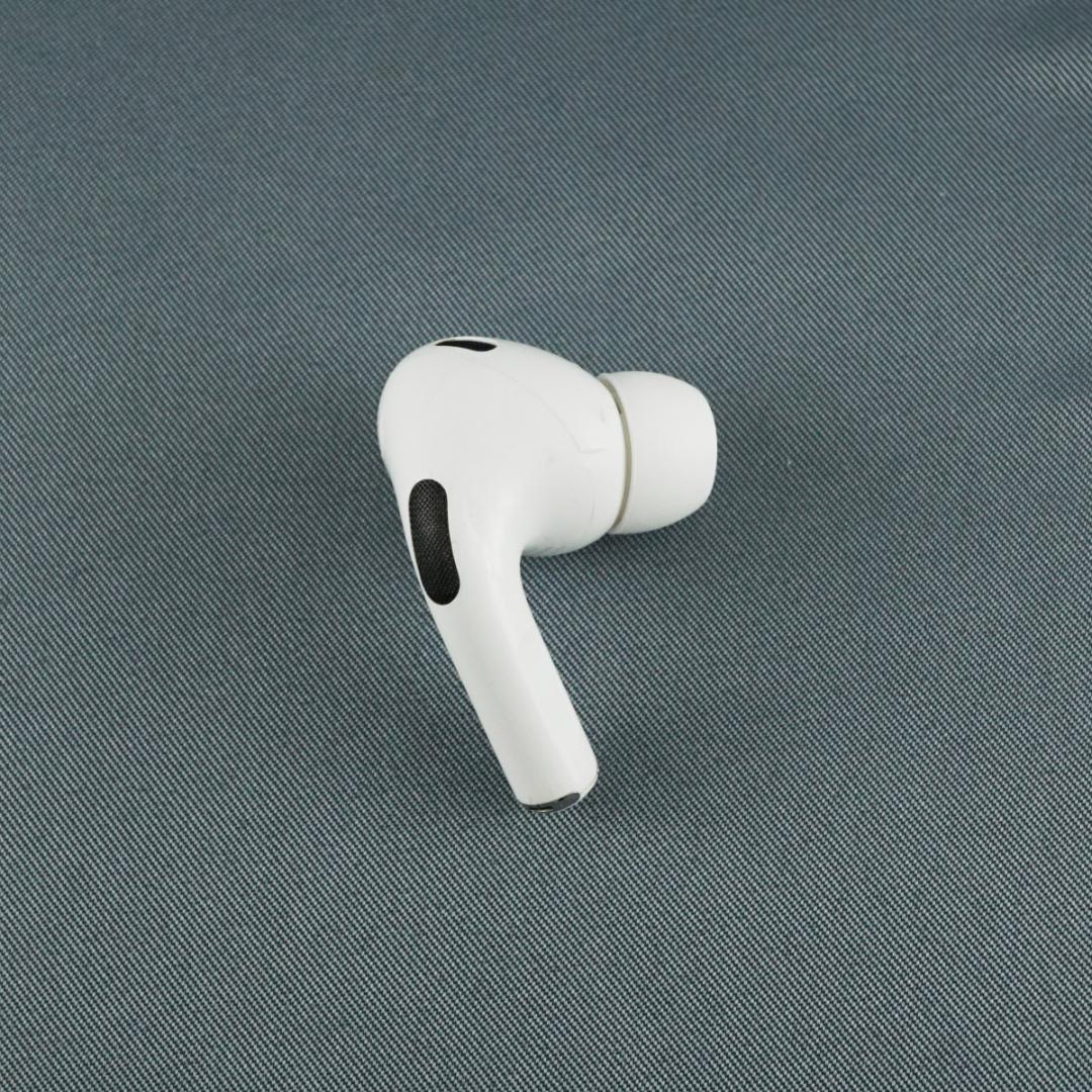 AirPods Pro 2 右イヤホン USED品 ライトニング Apple
