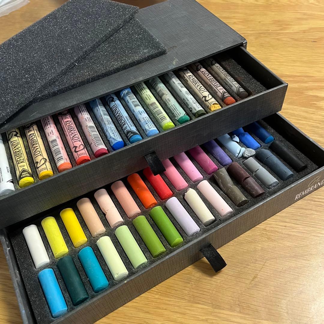 REMBRANDT box2段　 レンブラント　パステル 45色セット　箱　画材