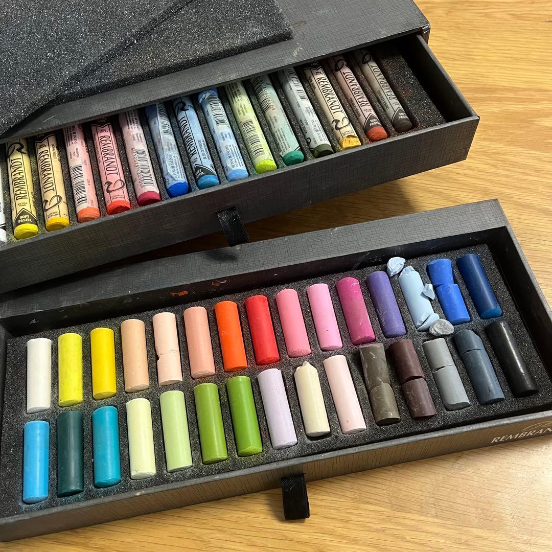 REMBRANDT box2段　 レンブラント　パステル 45色セット　箱　画材