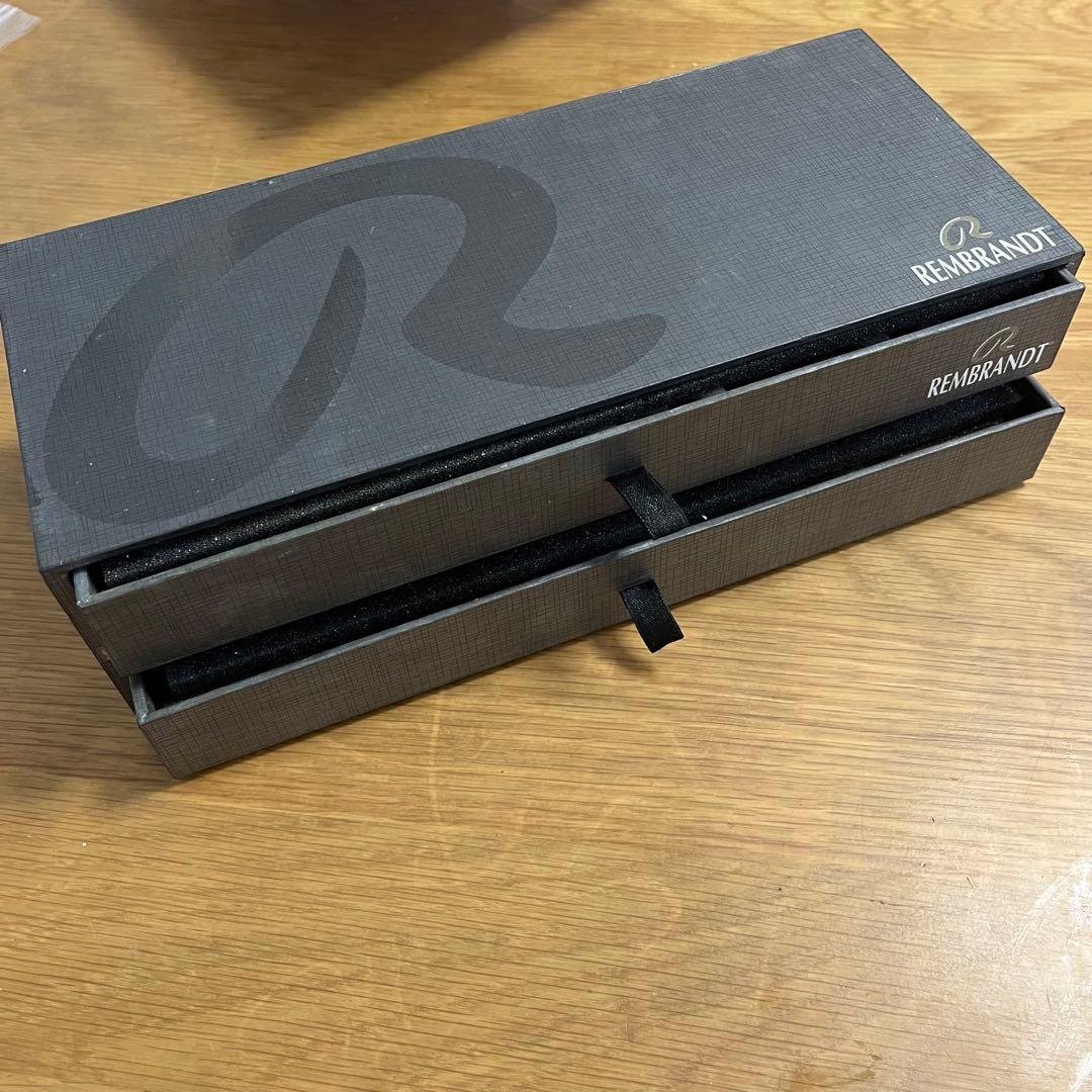 REMBRANDT box2段　 レンブラント　パステル 45色セット　箱　画材