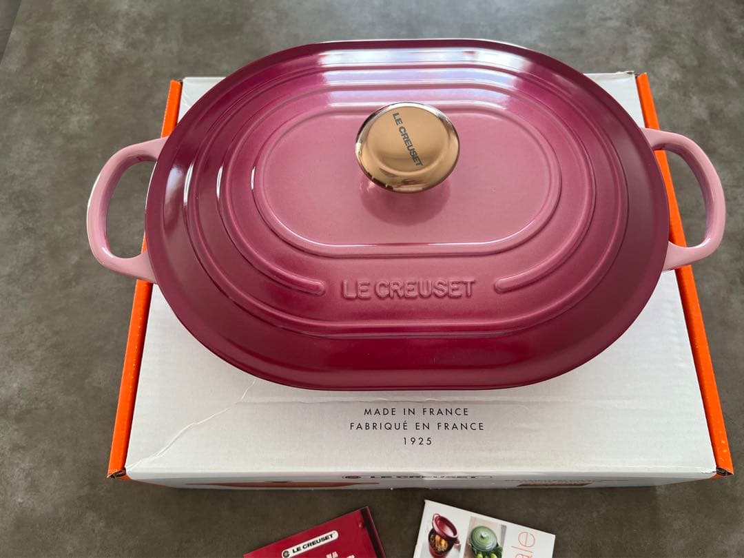 限定色新品　ル・クルーゼ　シグニチャー オブロング・マルミット 31cm ベリー