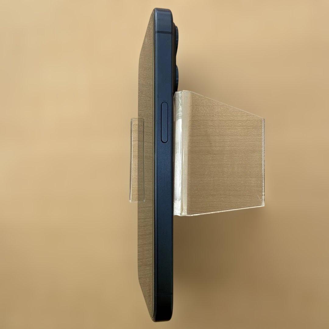 【美品】iPhone 15 Pro 128GB ブルーチタニウム