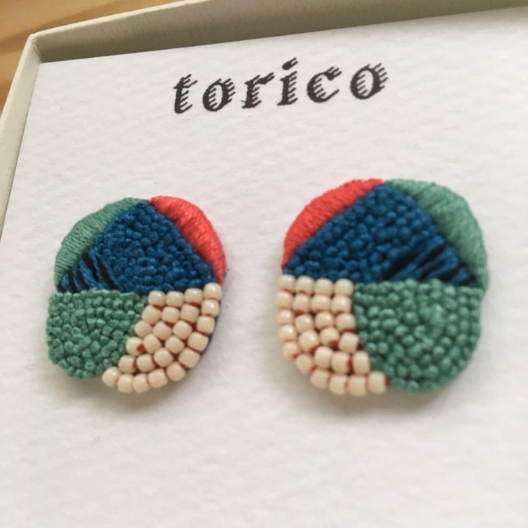●値下交渉不可● 未使用Torico刺繍のピアス