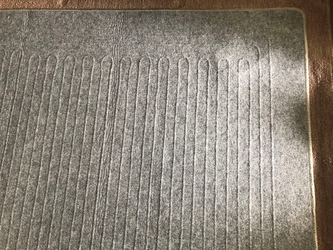 アイリスオーヤマ　ホットカーペット　IHC-30-H　3畳　本体のみ