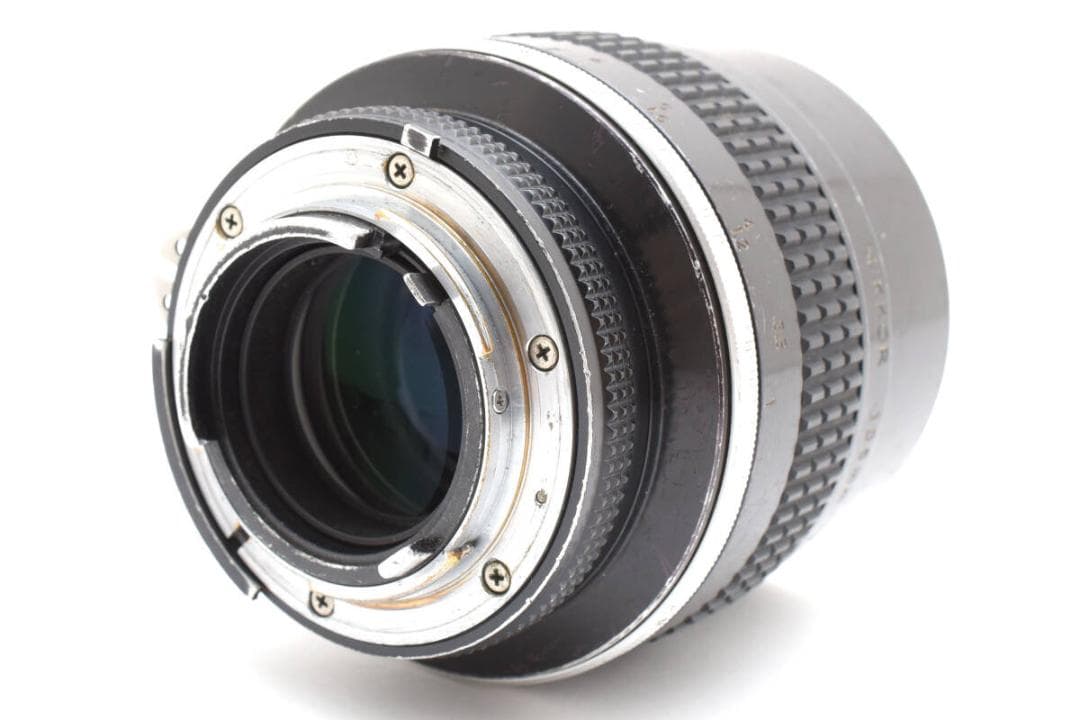 ★ ニコン NIKON AI-S NIKKOR 105mm F1.8 ★