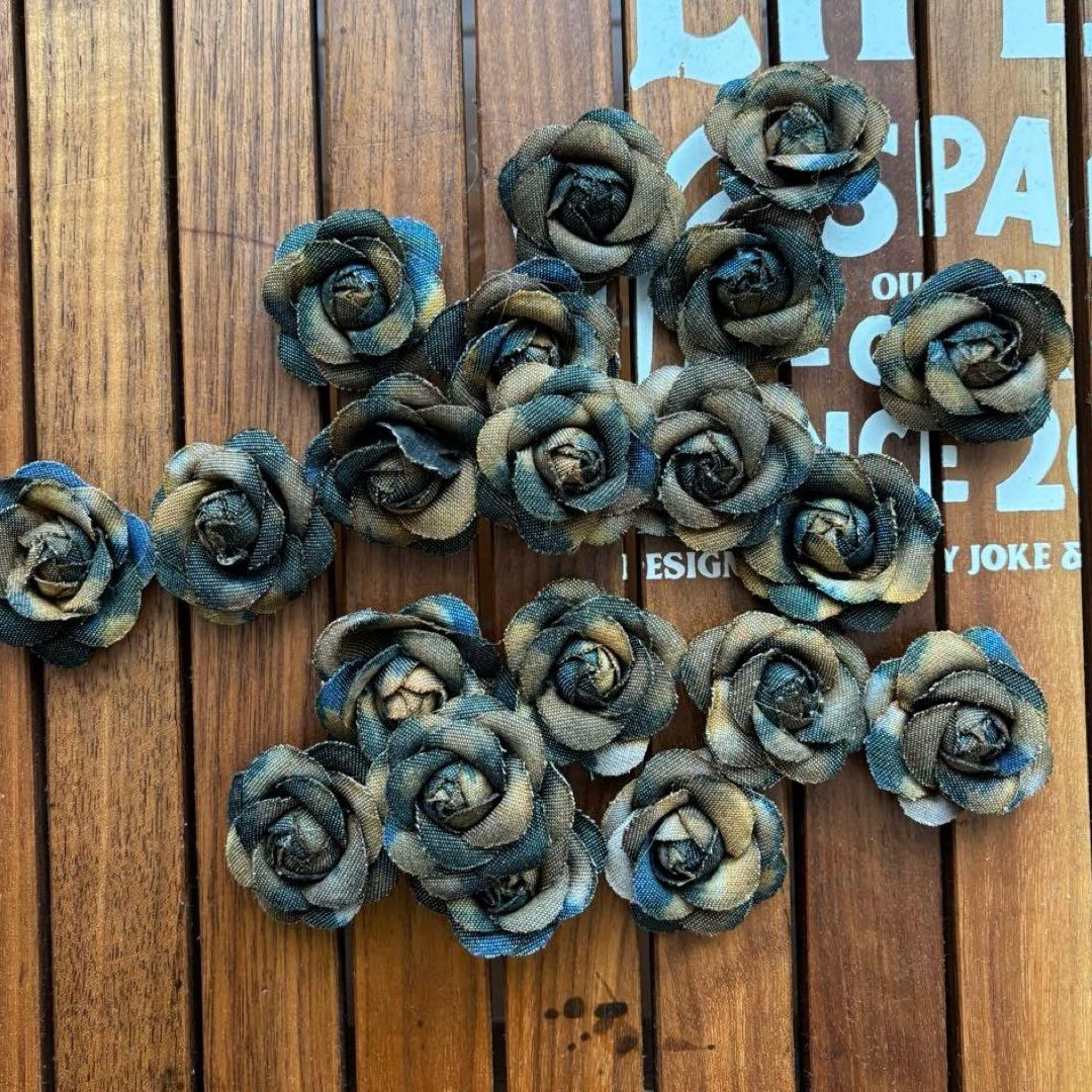 アンティークローズ　さゆり染め