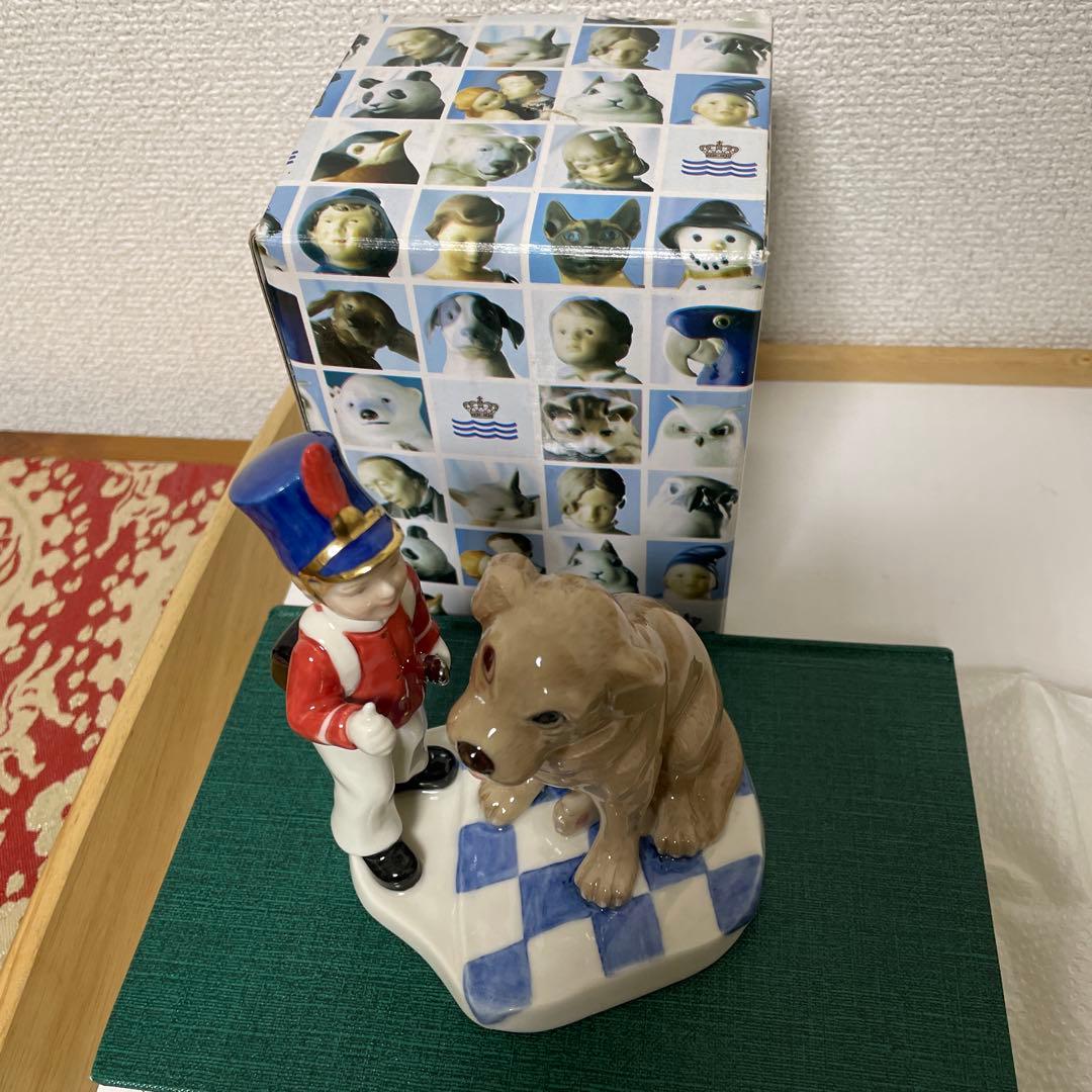 The Tinderbox ・H.C.Andersen・箱・ Cop・